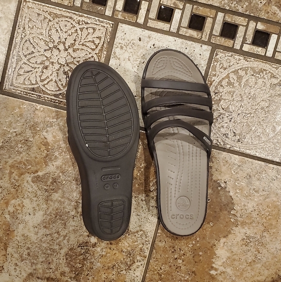 CROCS Rhonda Wedge Sandals - Picture 5 of 6